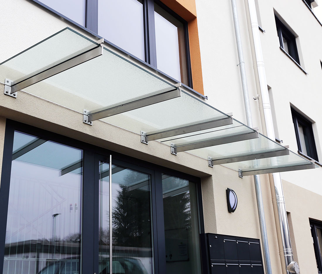 Sky Windows Commercial Glass Canopies Close